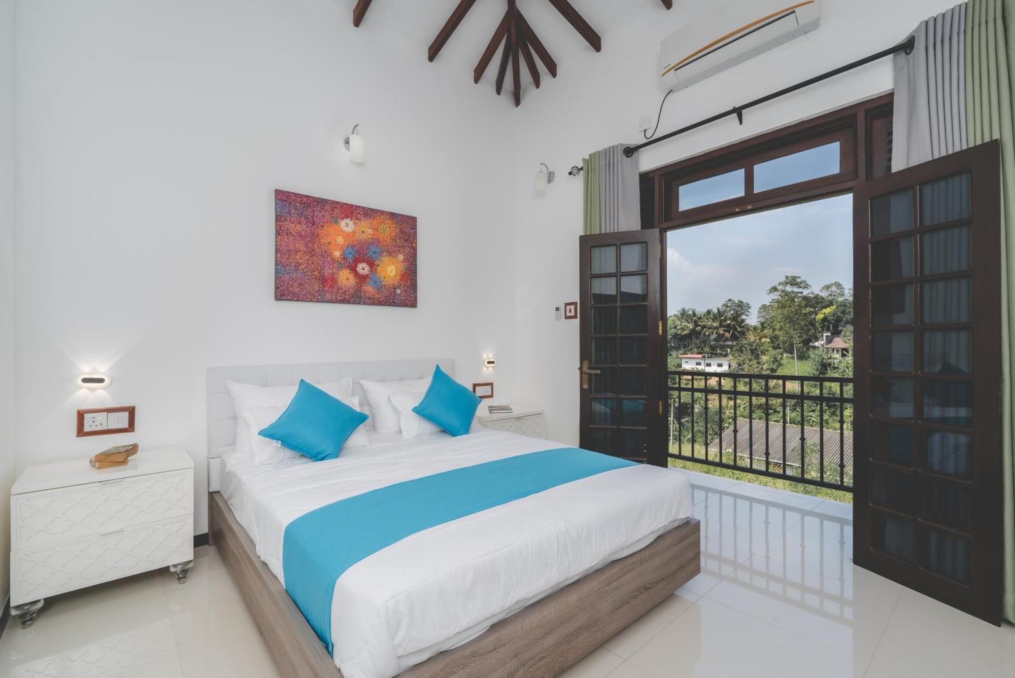 Horizon View Bed & Breakfast แคนดี้ ภายนอก รูปภาพ